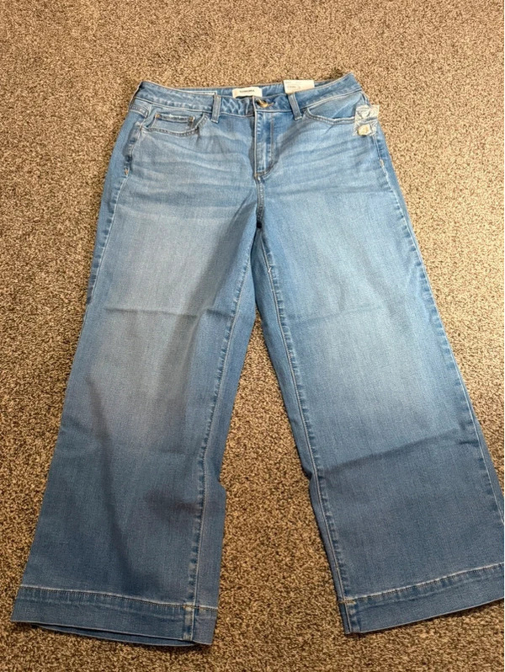Sonoma Women’s Size 12 Wide Leg Crop Jeans Light Wash Denim NWT